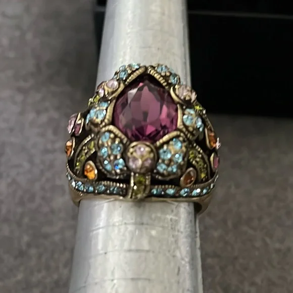 Heidi Daus Teardrop Amethyst Crystal Studded Statement Ring-10.5 - Picture 8 of 11